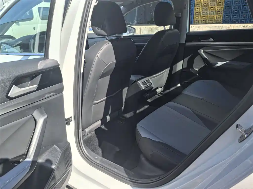 Volkswagen Lavida 2024 Model 1.5L Automatic 5 Million Edition фото 21