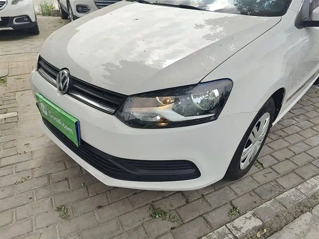 Volkswagen Polo 2018 1.5L Auto Safe Drive фото 24