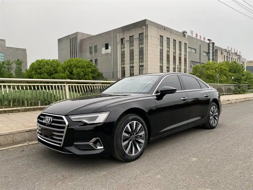 Audi A6L 2023 45 TFSI Premium Selection Elegance