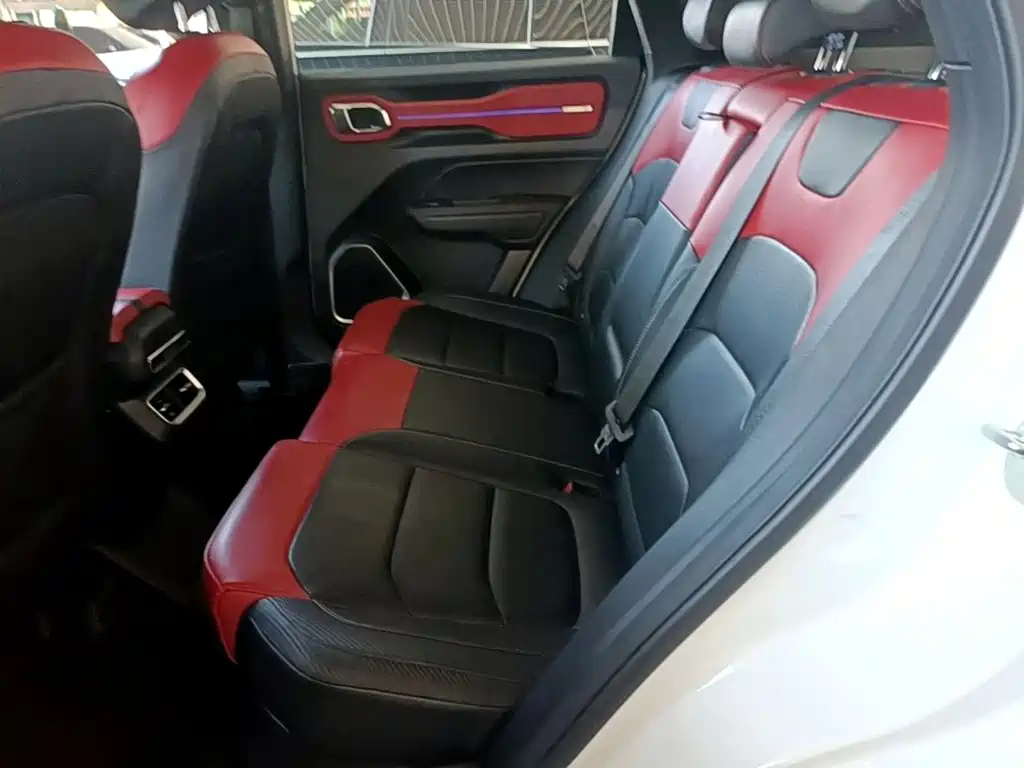 Photo 17 - Geely ICON