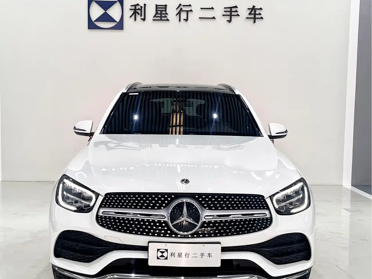 MERCEDES-BENZ GLC
