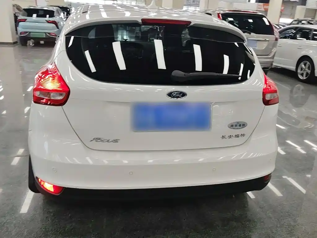 Ford Focus 2018 2018 Hatchback Classic 1.6L Automatic Trend Smart Edition