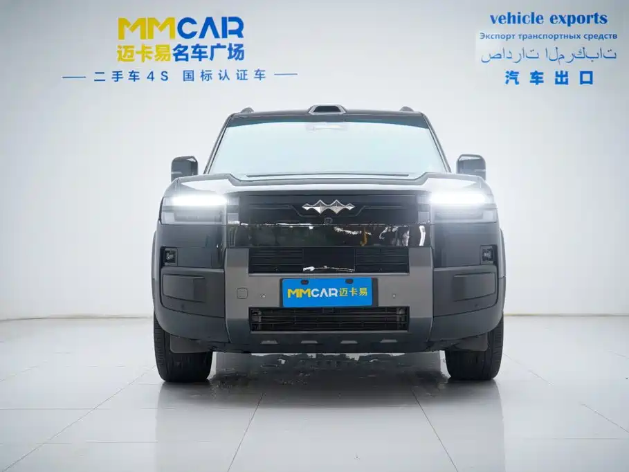 Fang Cheng Bao Titanium 7 2026 2025 AWD Base Model