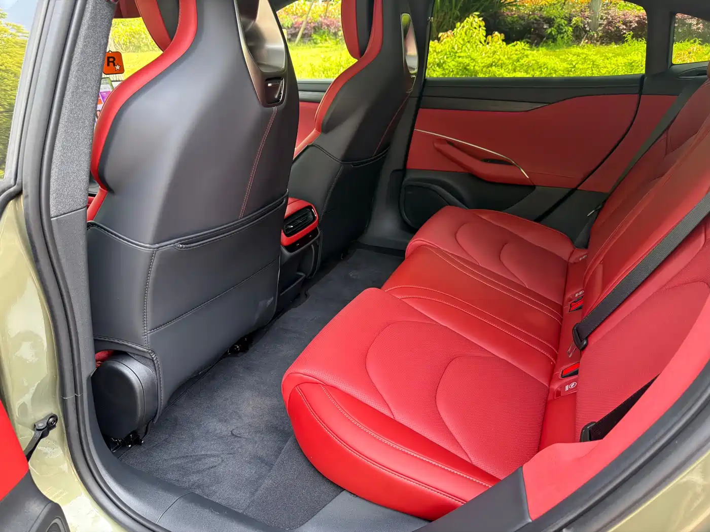Xiaomi Auto Xiaomi SU7 2024 RWD Long Range Intelligent Driving Edition фото 15