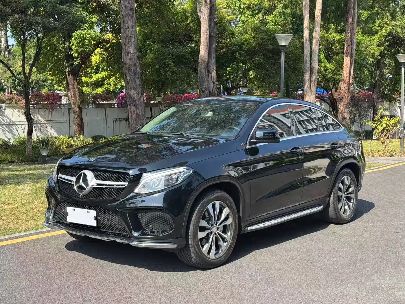 Mercedes-Benz GLE Coupe 2015 GLE 400 4MATIC Coupe SUV фото 2