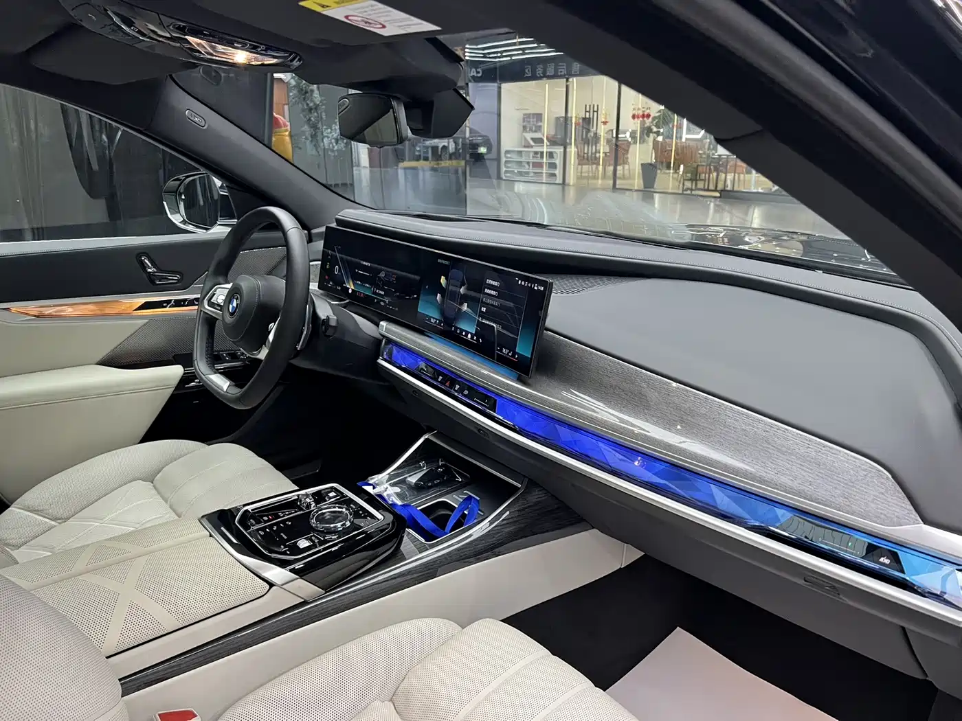 BMW 7 Series 2023 2023 Model 740Li Premium Luxury Package