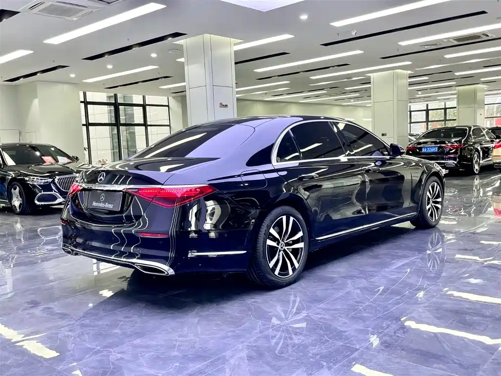 MERCEDES-BENZ S CLASS