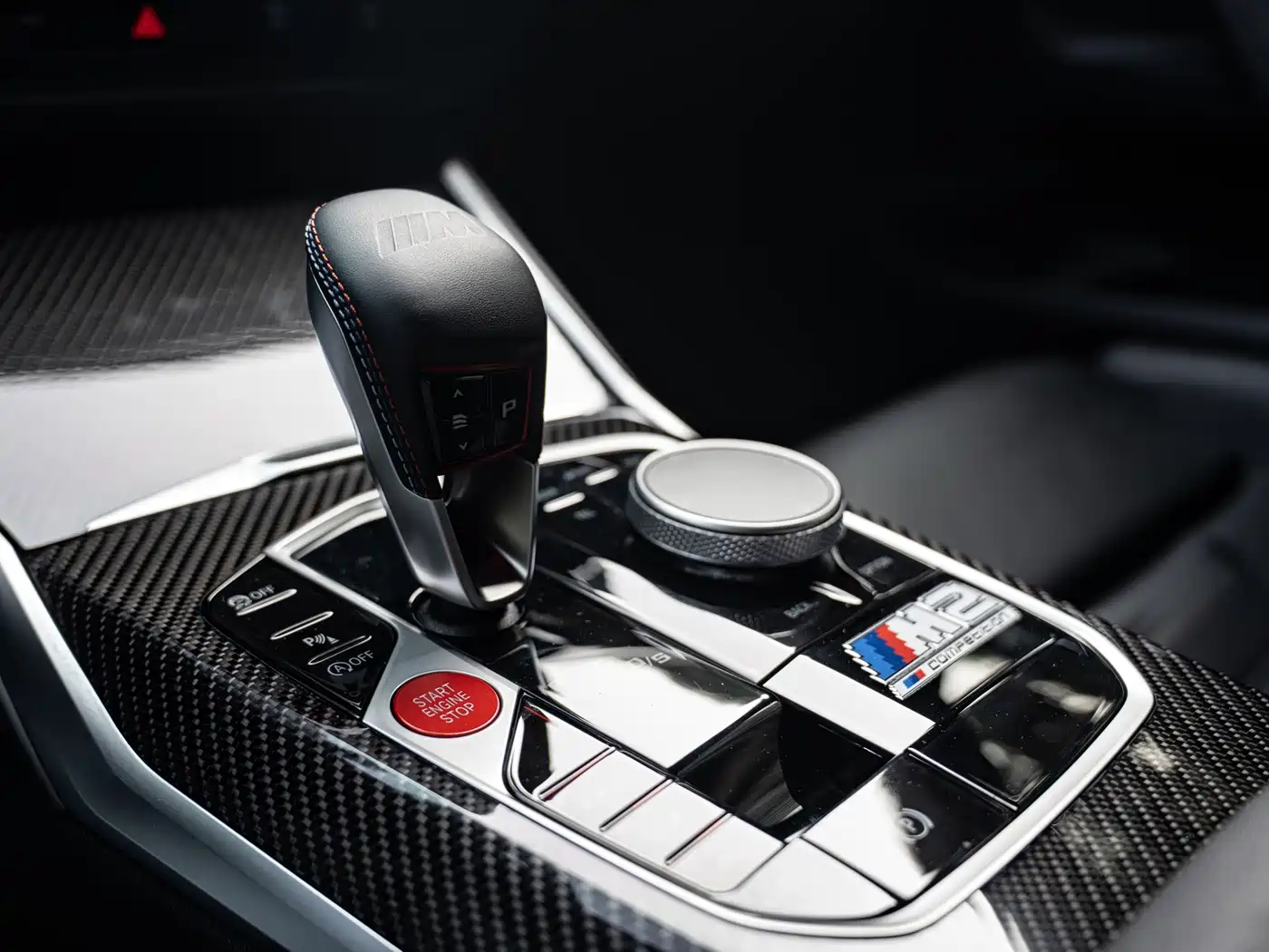 BMW M2 2024 M2 фото 16