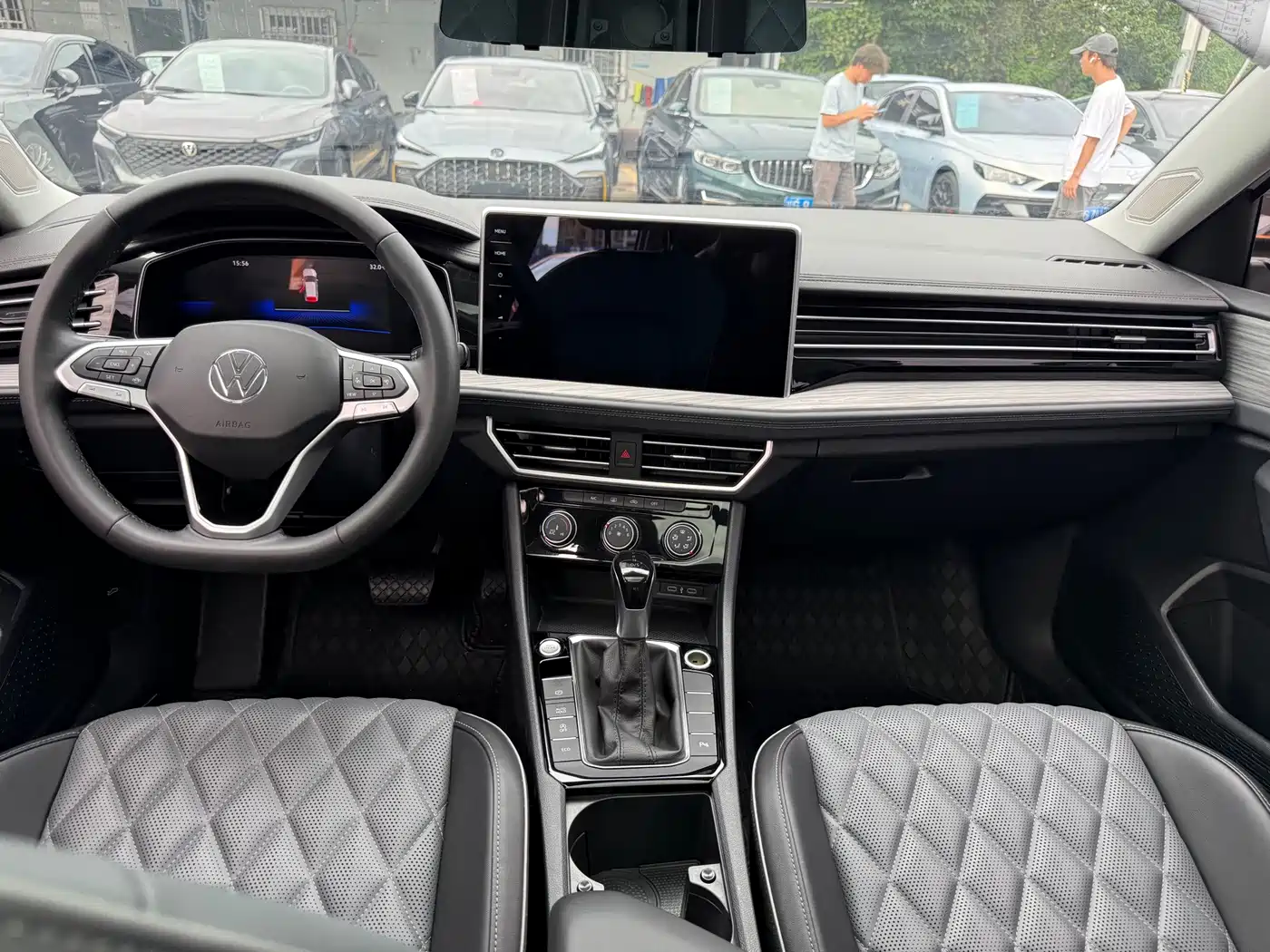 Volkswagen Sagitar, миниатюра 6