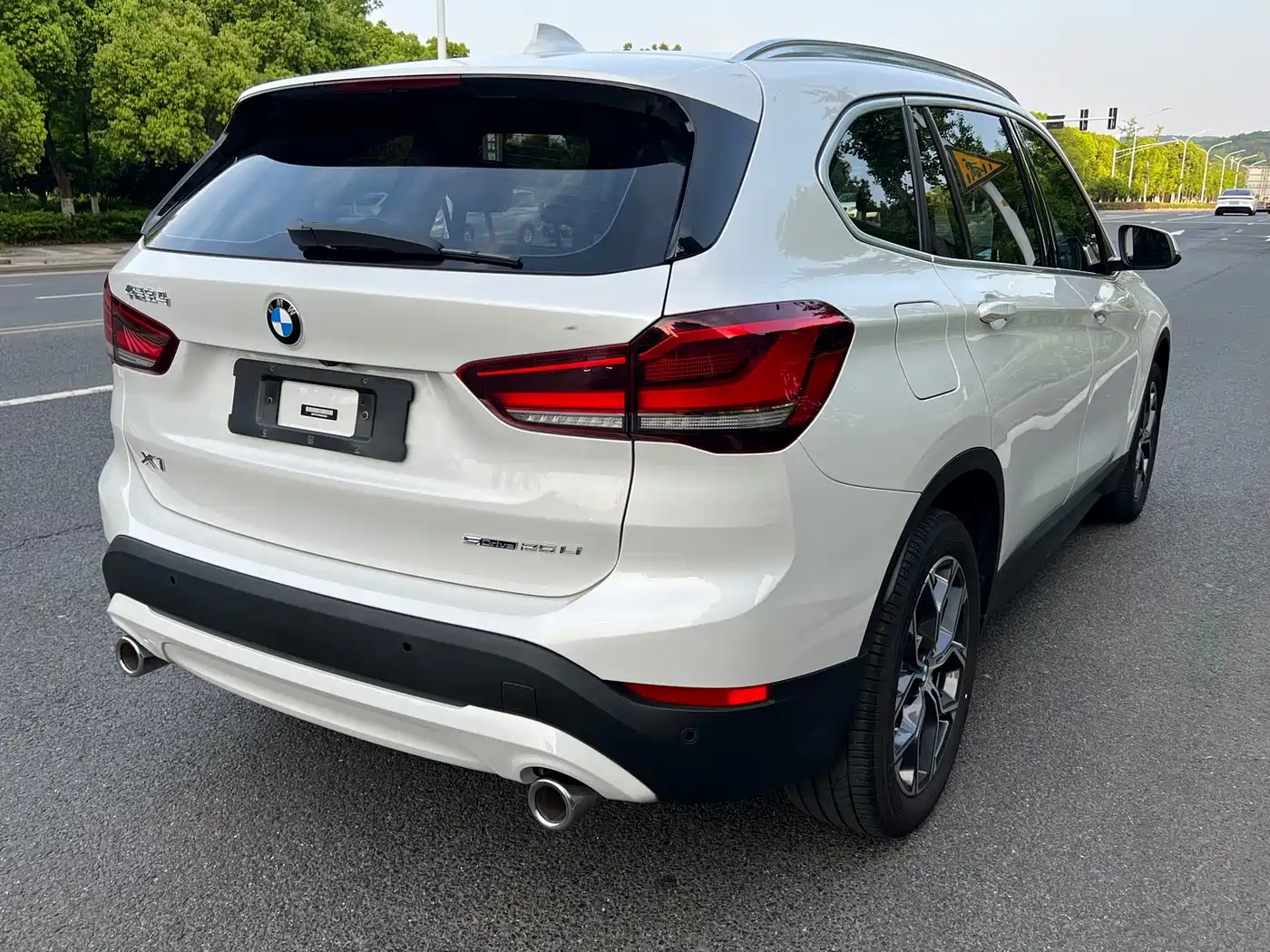 BMW X1 2021 sDrive25Li Leading фото 16
