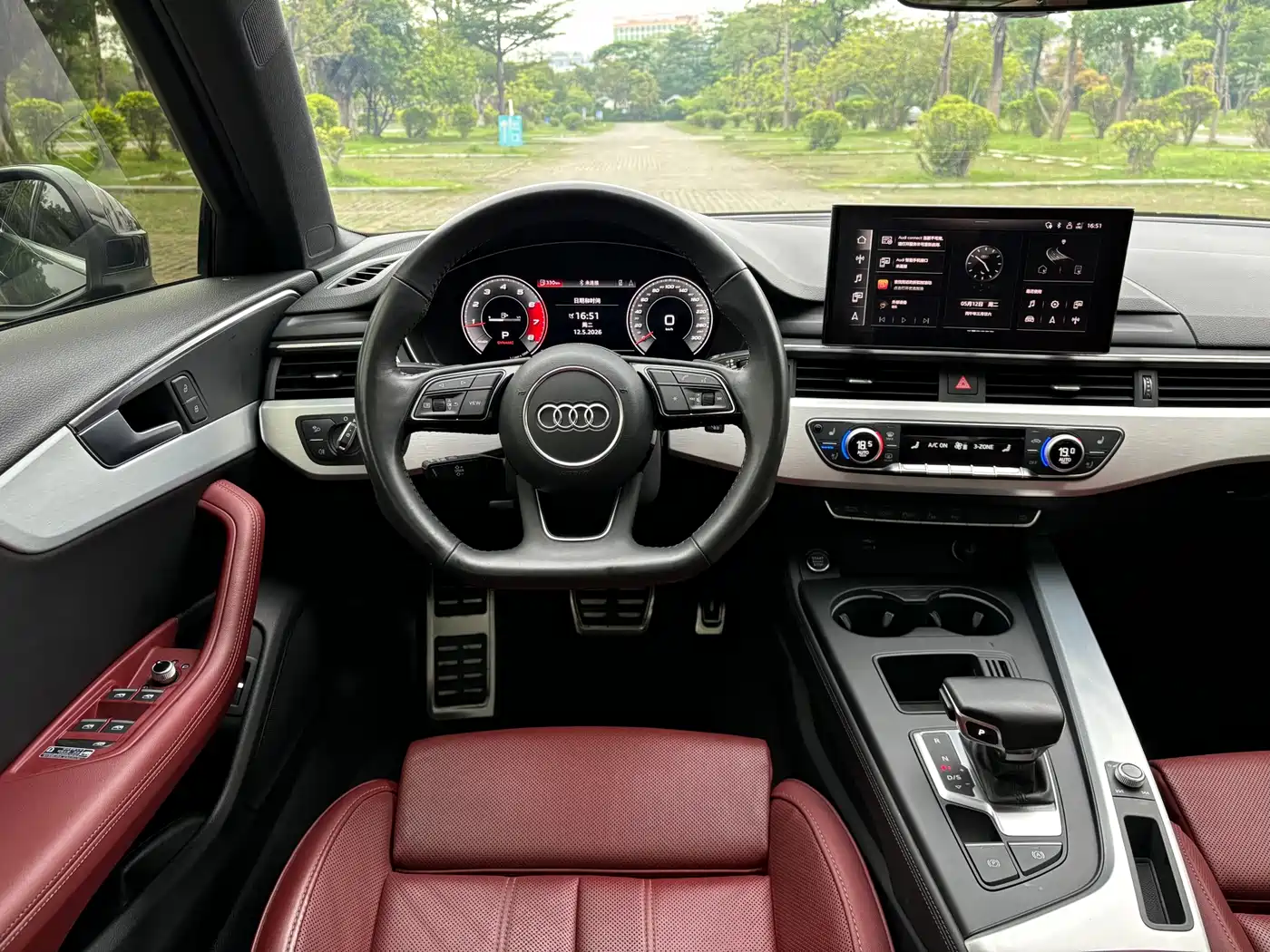 Audi A4L 2021 40 TFSI Premium Life Edition фото 5