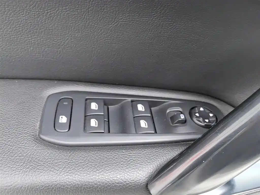 Peugeot 408 2018 350THP Automatic Luxury Edition фото 9