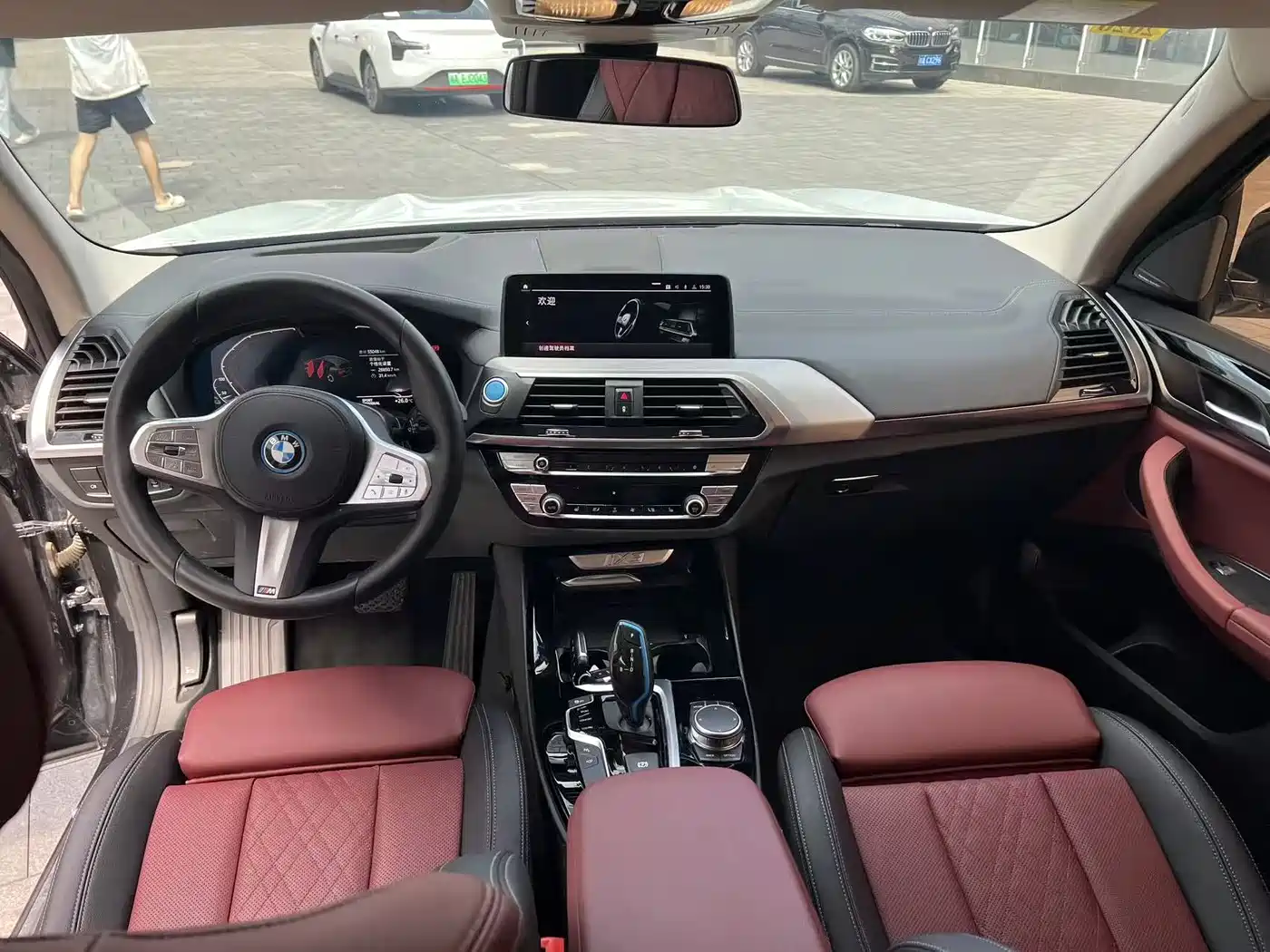 BMW iX3 2021 Facelift Pioneer фото 6