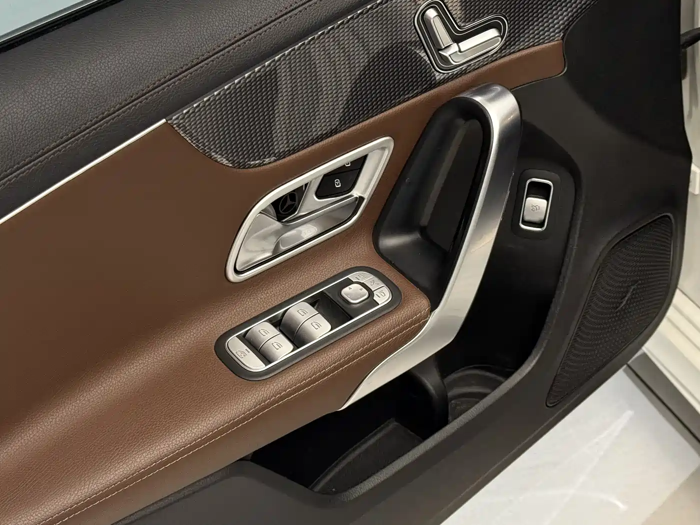 Mercedes-Benz A-Class 2020 A 200 L Sport Sedan фото 7