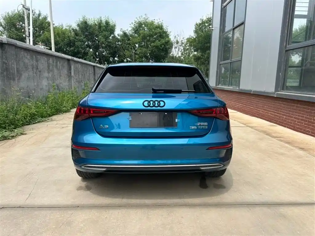 Audi A3 2022 Sportback 35 TFSI Style Elegance фото 4