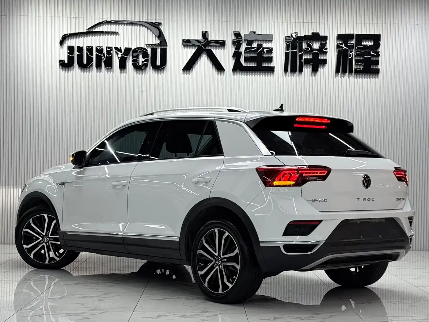Volkswagen T-ROC 2023 2022 280TSI DSG 2WD Comfort PLUS