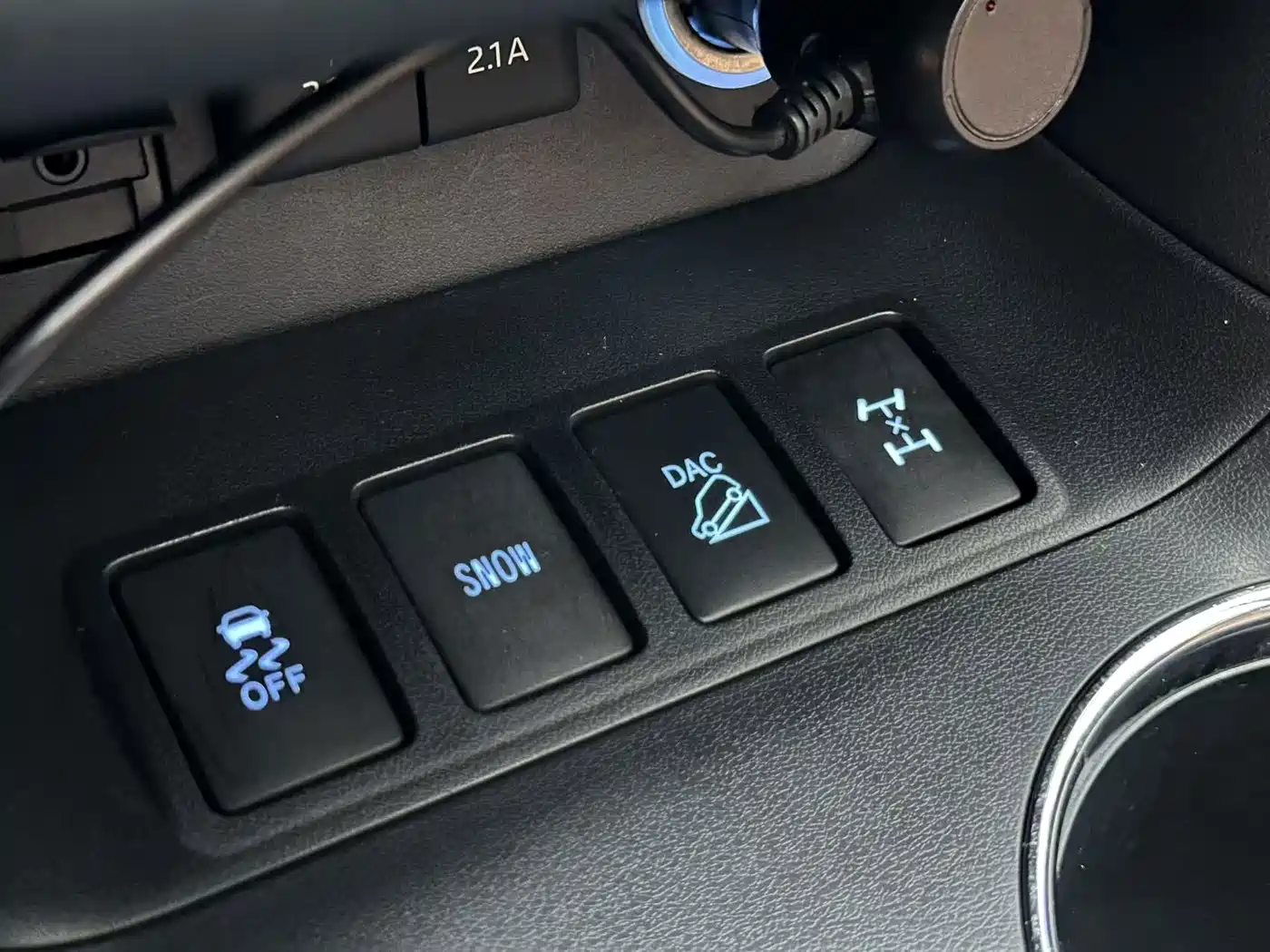 Photo 11 - Toyota Highlander