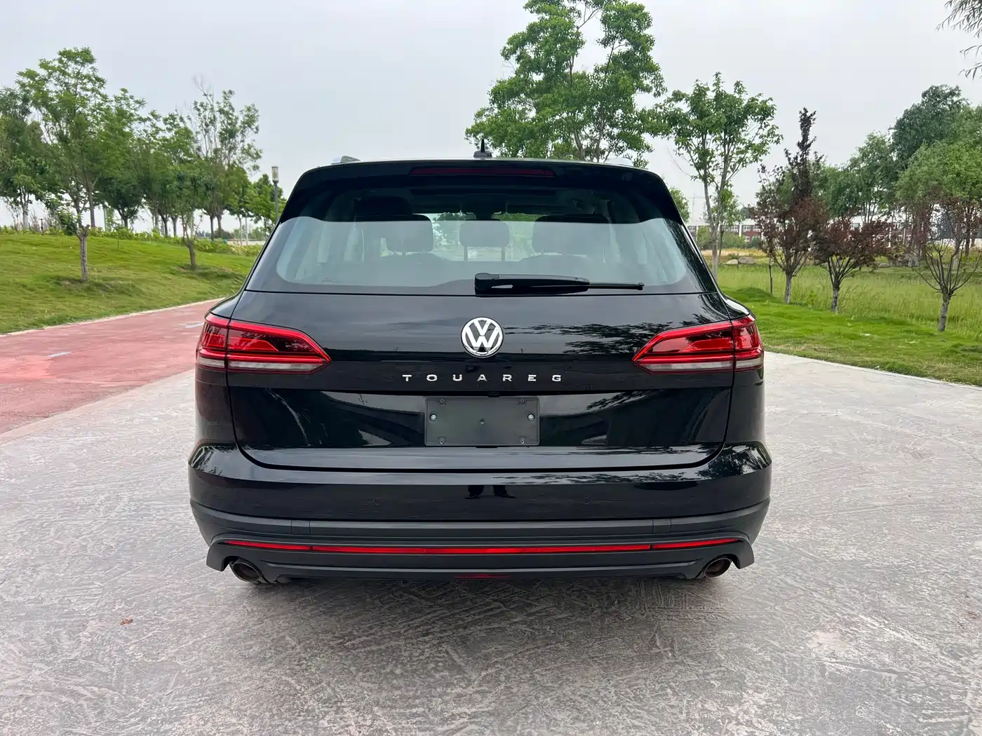 Volkswagen Touareg 2019 2.0TSI Pilot Edition China VI фото 4