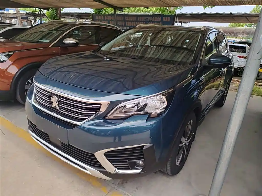 Peugeot 5008 2017 380THP 5-Seat Elite Edition фото 2