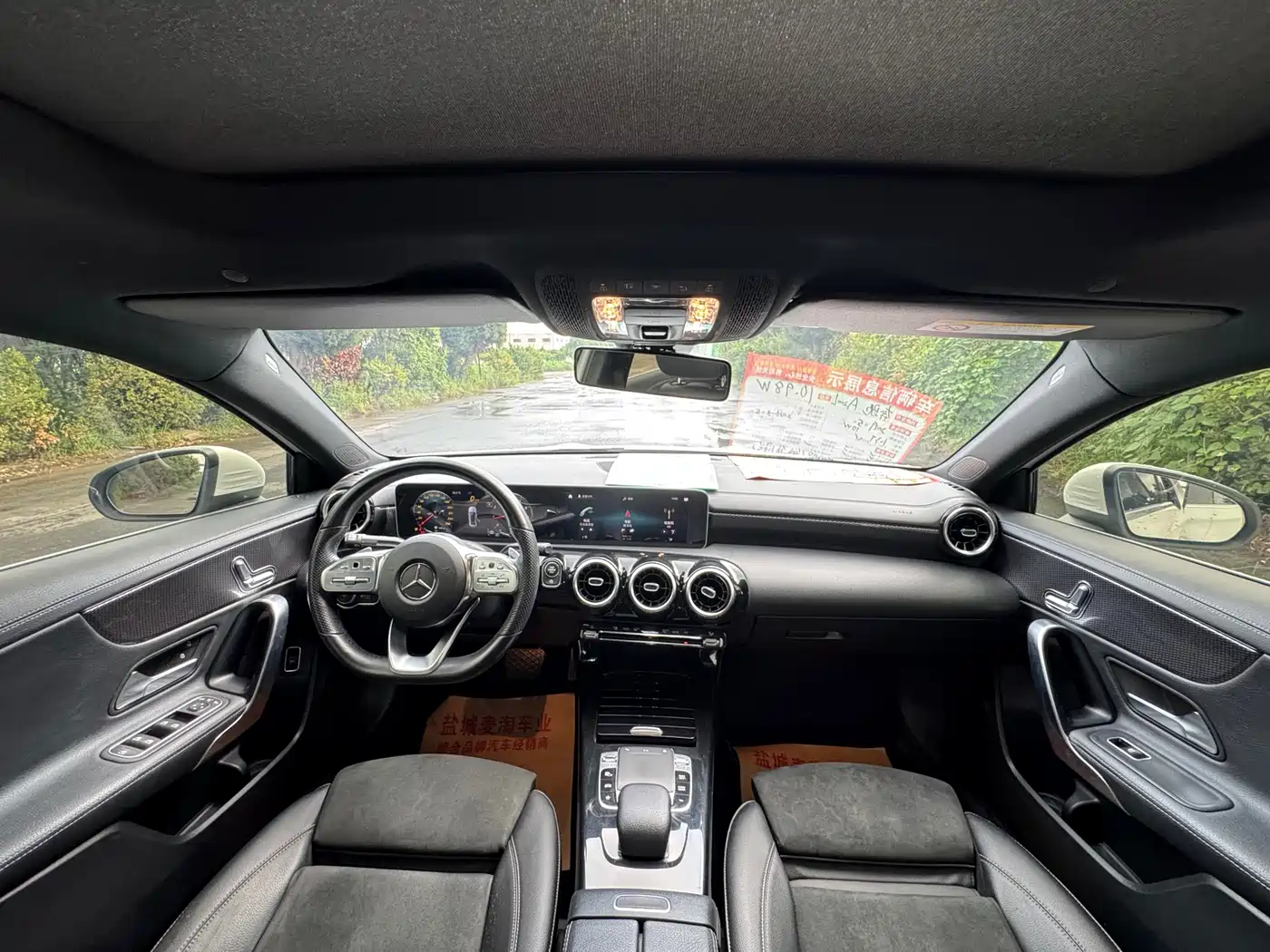 Mercedes-Benz A-Class 2019 A 200 L Sport Sedan фото 12