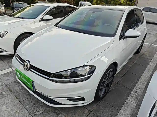 Volkswagen Golf 2020