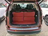 Фото 19 - Ford Edge