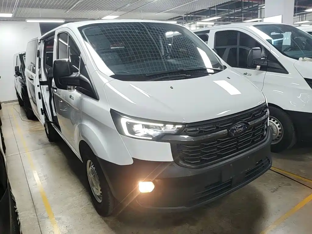 Ford Transit 2024 2023 Model 2.0T Diesel Manual Multi-Purpose Commercial Vehicle Short Wheelbase Low Roof 5/6-Seater