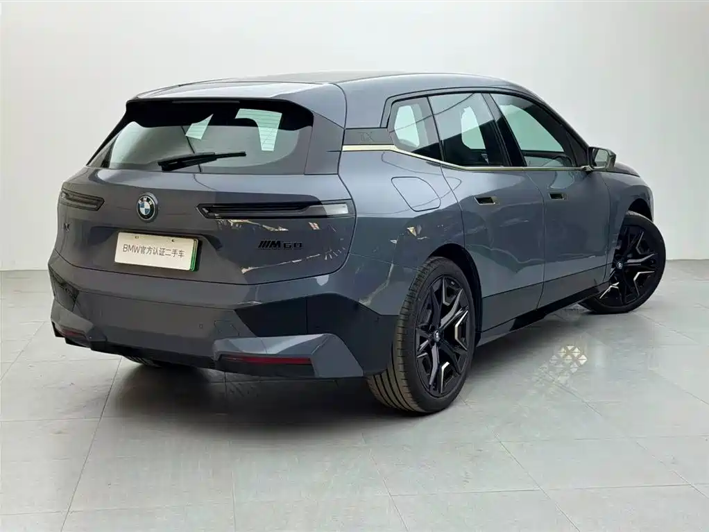  BMW BMW iX M60 2022 M60 4