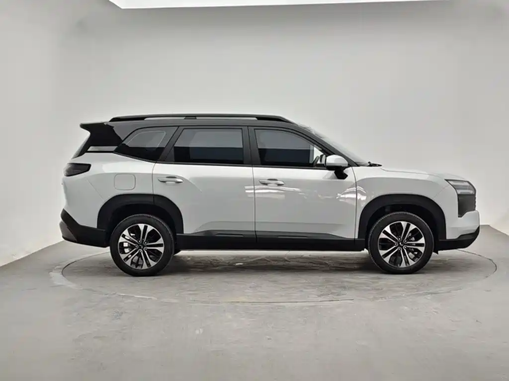2025 Wuling Motors Starlight 560 NEV
