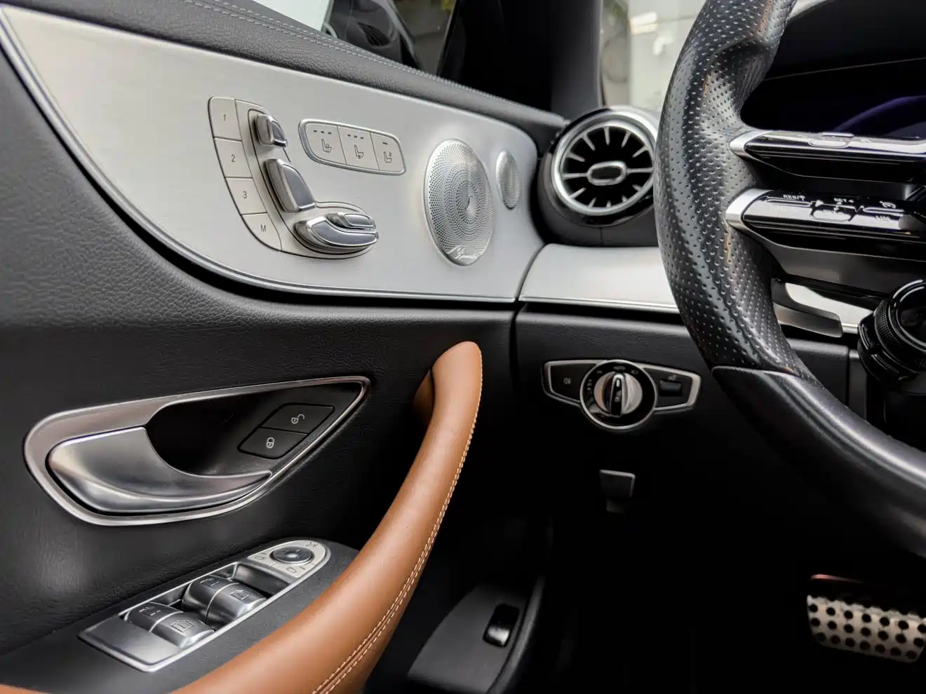 Mercedes-Benz E-Class AMG 2021 AMG E 53 4MATIC+ Coupe фото 13