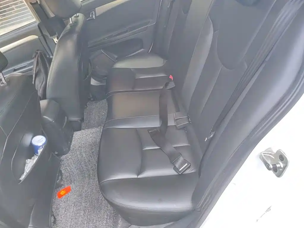 Roewe 350 2016 2015 Model 1.5L Manual Luxury Sunroof Edition