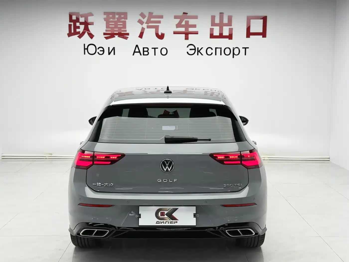 Volkswagen Golf 2023 Facelift 280TSI DSG R-Line фото 31