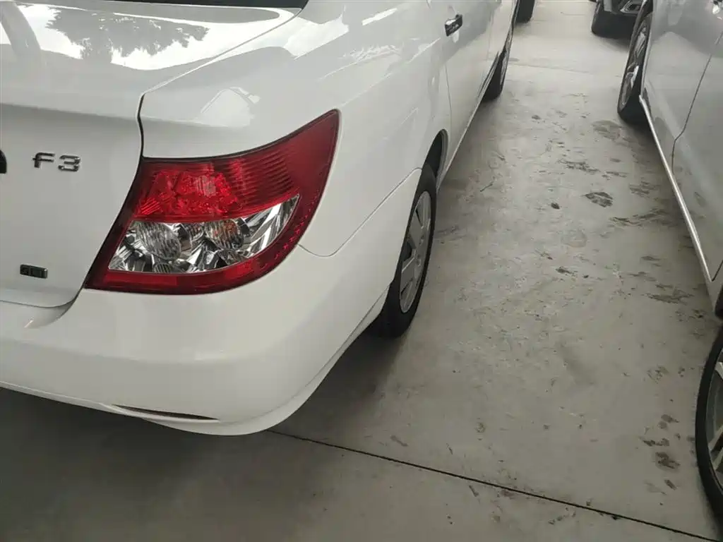 BYD F3 2018 1.5L Manual Classic фото 8