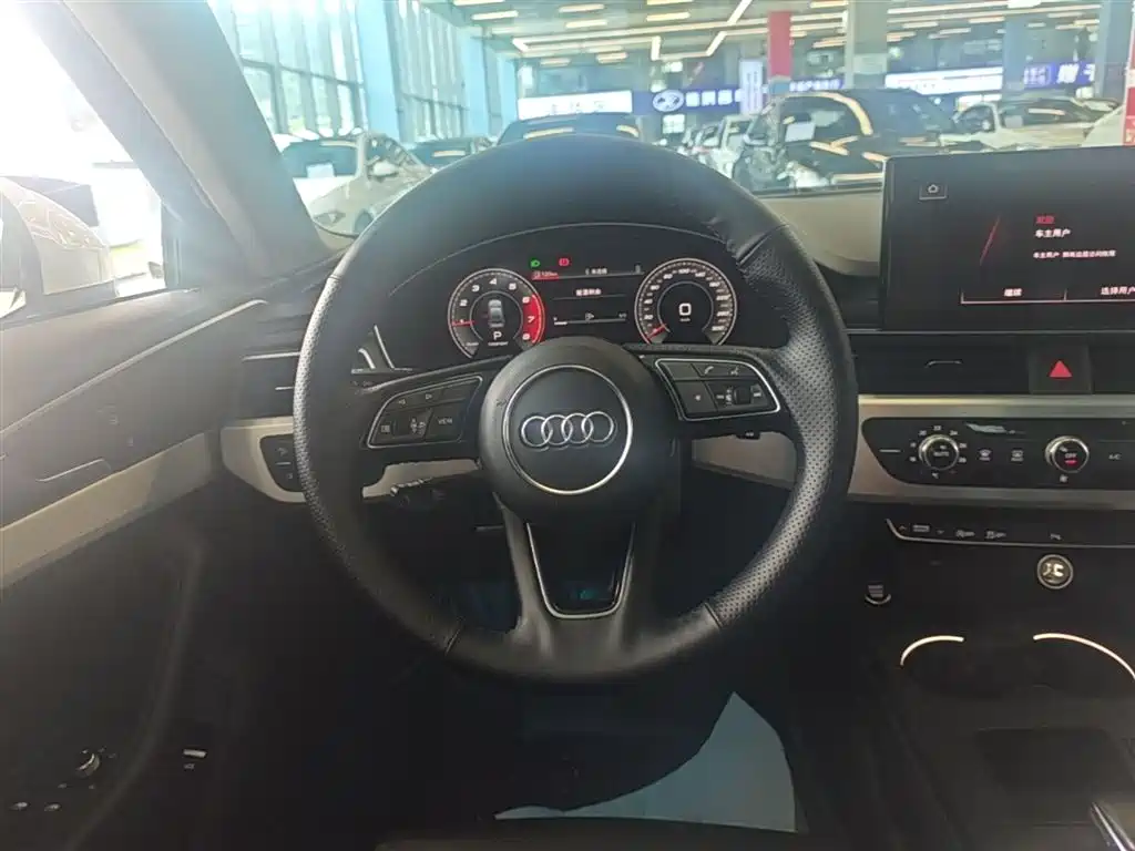 Audi A4L 2020 40 TFSI Fashion Dynamic Edition фото 11