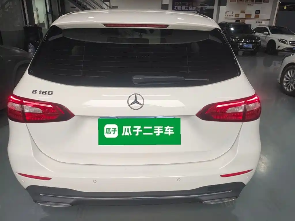 Mercedes-Benz B-Class 2021 B 180 Style фото 6