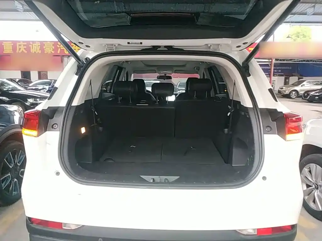 Changan Oshan X7 PLUS 2023 2023 Enjoy Edition 1.5T Auto Navigation 7-Seater