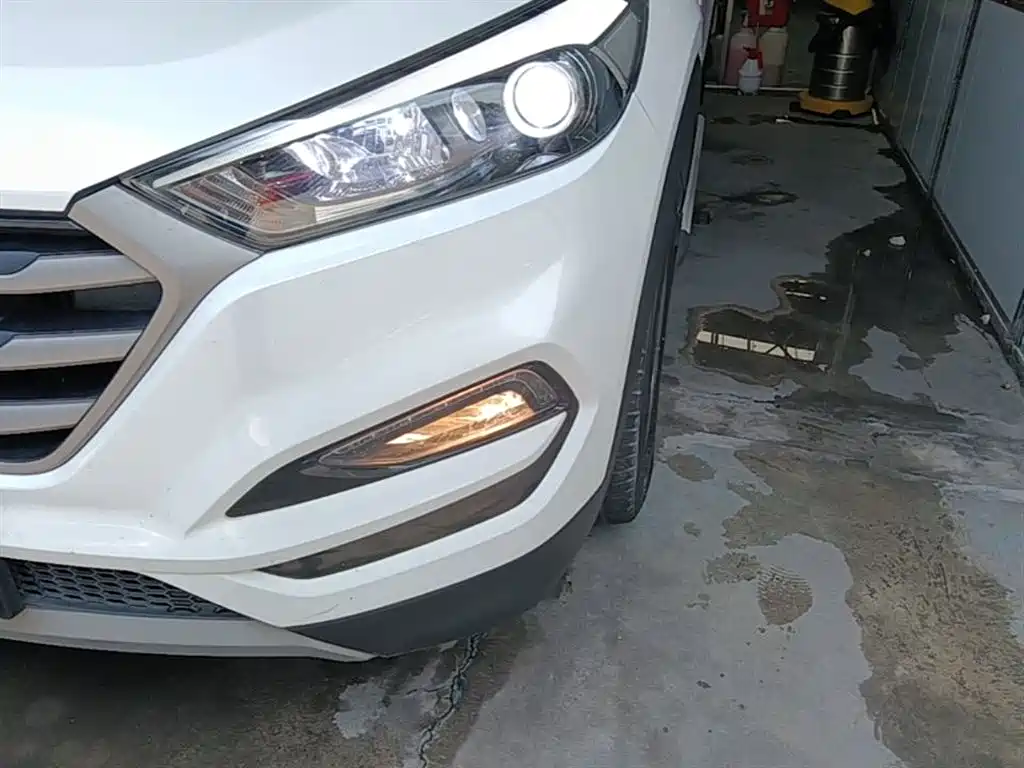 Hyundai Tucson 2015 1.6T Dual Clutch 2WD Smart фото 24