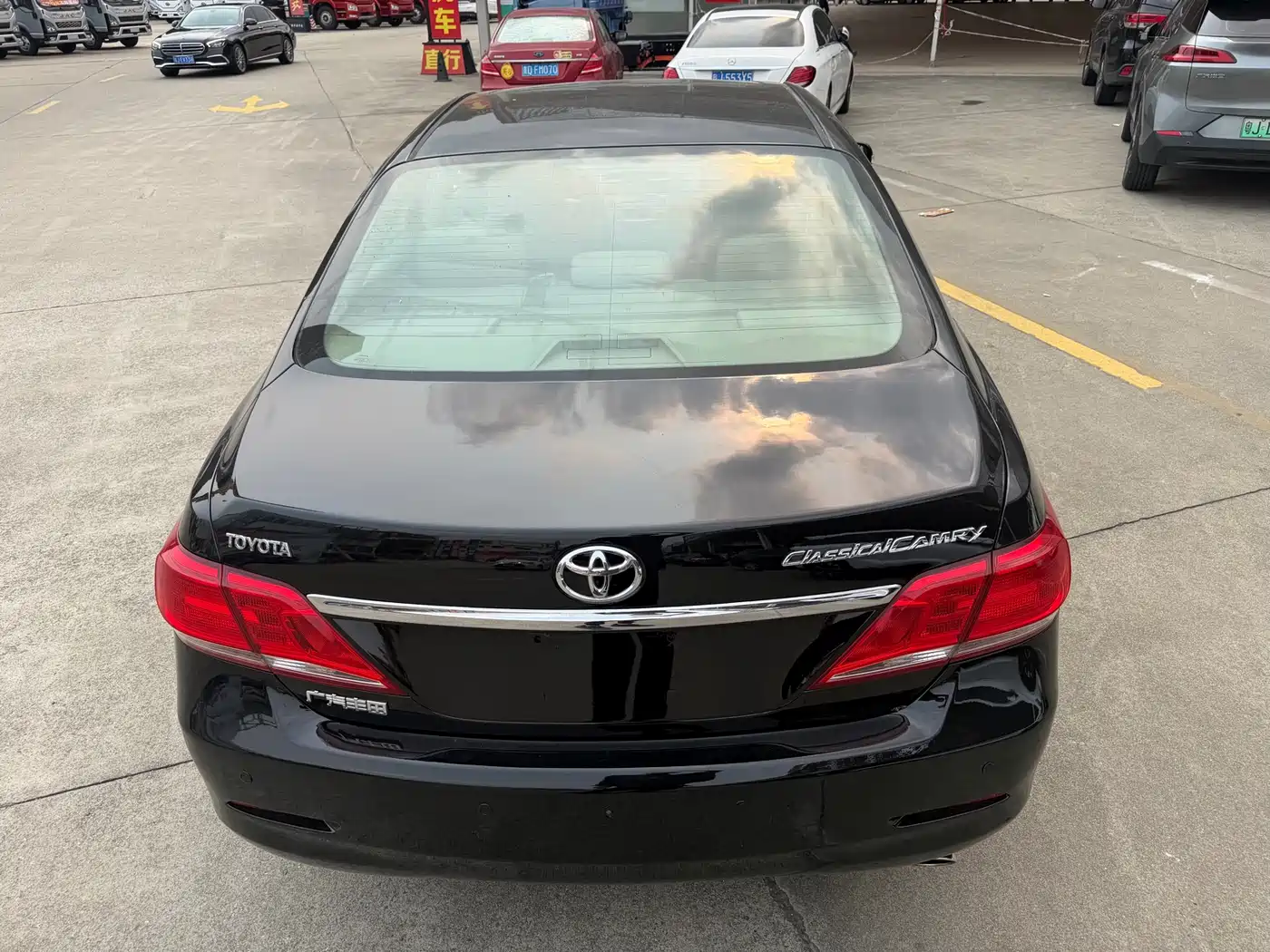 Toyota Camry 2013 200G Classic Luxury Edition фото 7