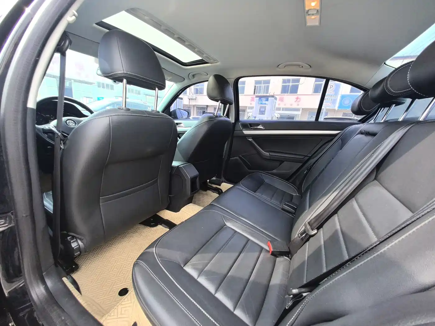Volkswagen Lavida 2017 230TSI DSG Comfort Edition фото 8