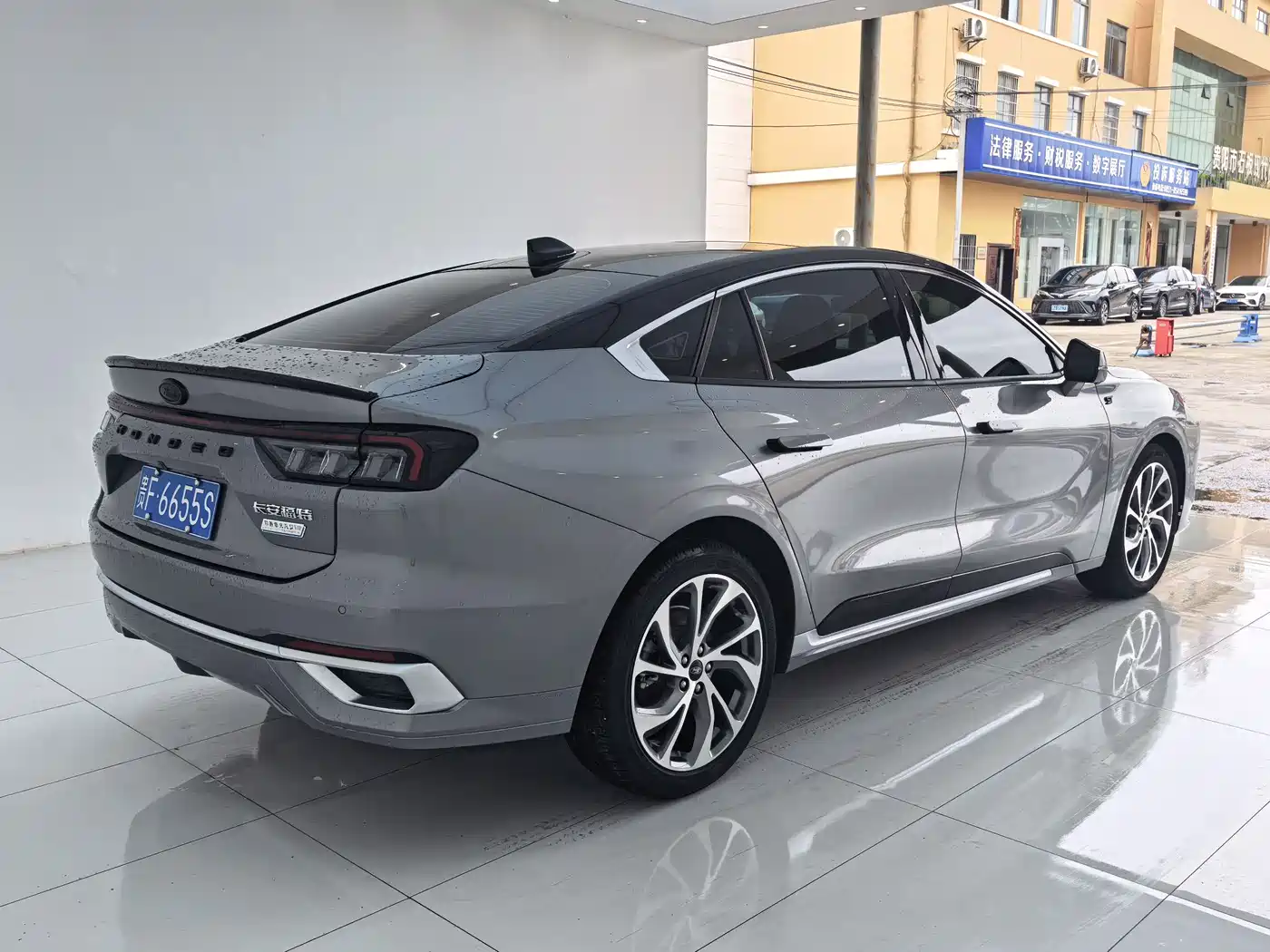 FORD MONDEO