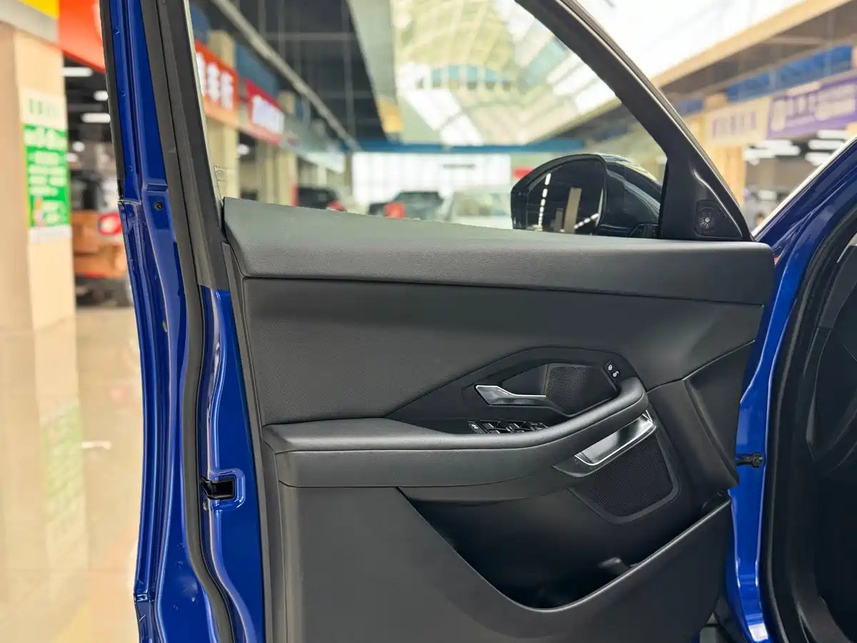 Jaguar E-PACE 2019 2018 Model P200 China V