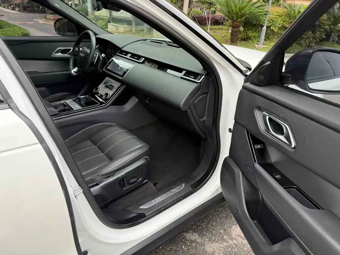 Land Rover Range Rover Velar 2017 P380 R-DYNAMIC S фото 8