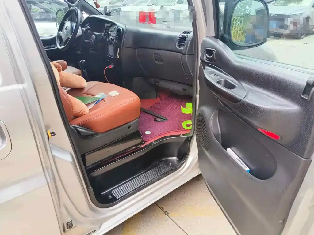 JAC Motors Refine 2014 2011 Model 2.0L Shuttle Gasoline Comfort Edition HFC4GA3