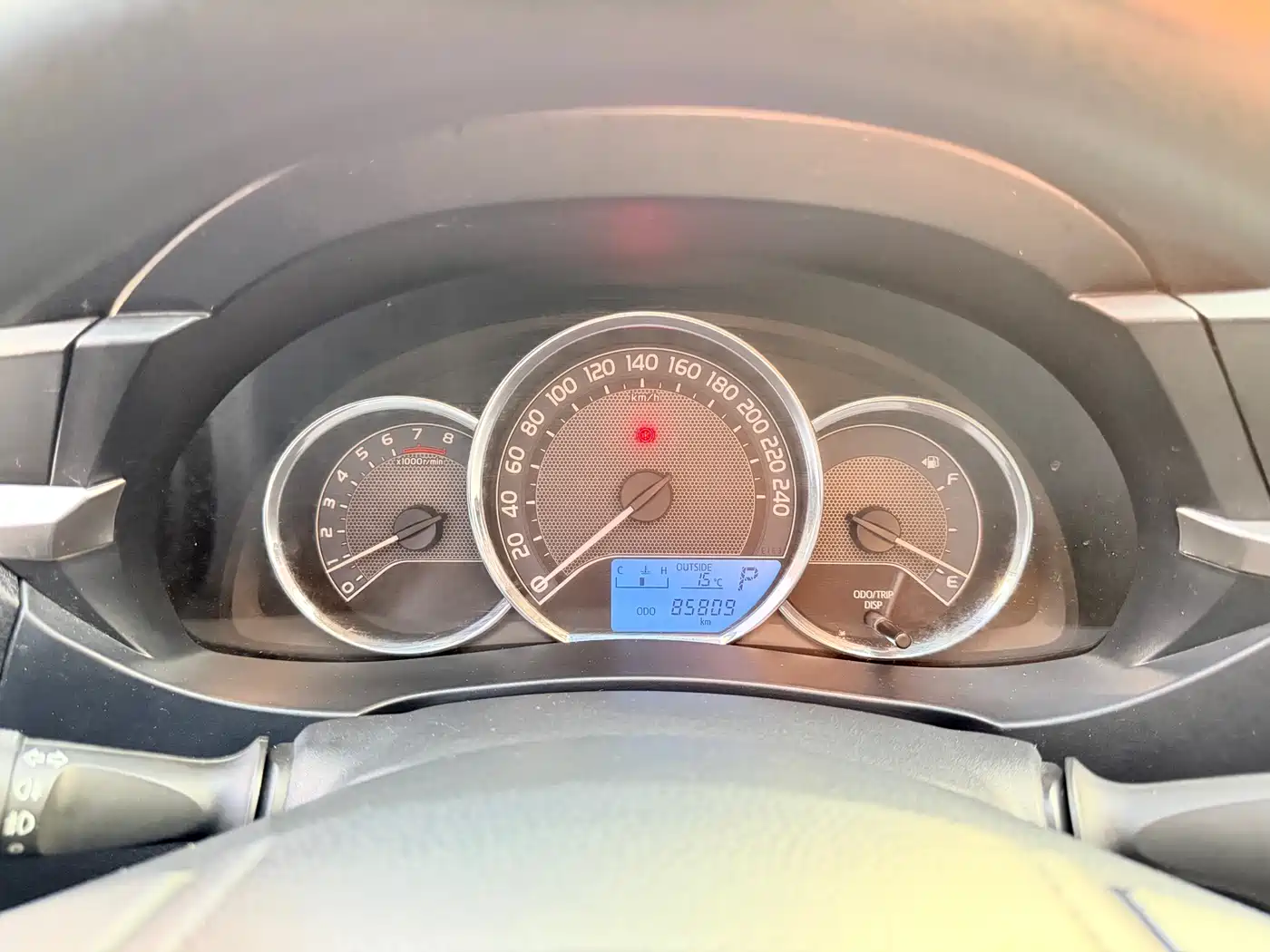 Toyota Levin 2016 1.6G CVT Elite Edition фото 13
