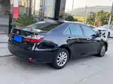 Photo 4 - Toyota Camry