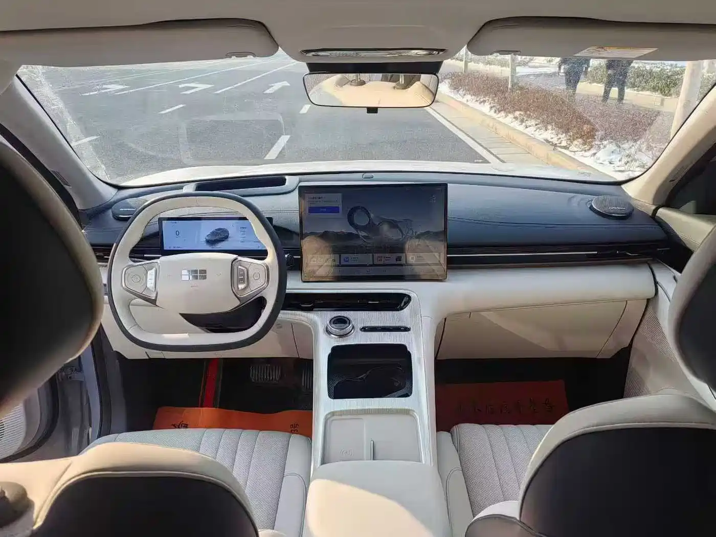 GEELY GALAXY GALAXY E5