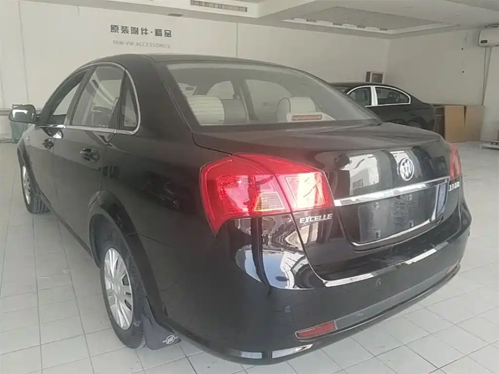Buick Excelle 2015 1.5L Automatic Classic фото 9