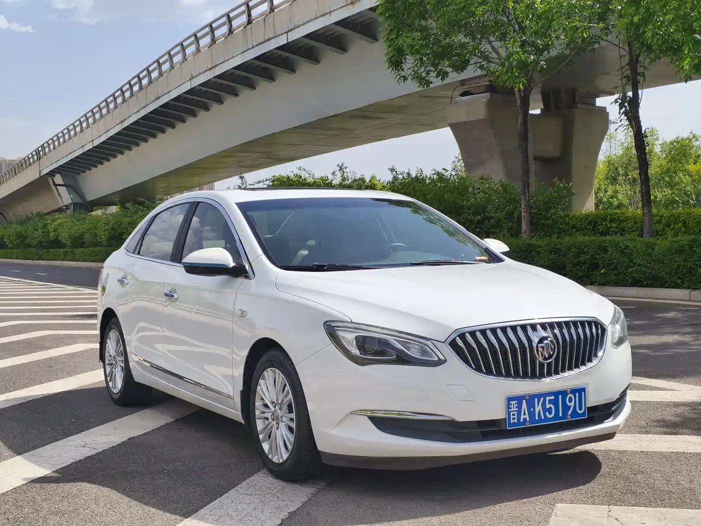 Buick Excelle 2016 15N Automatic Elite фото 3