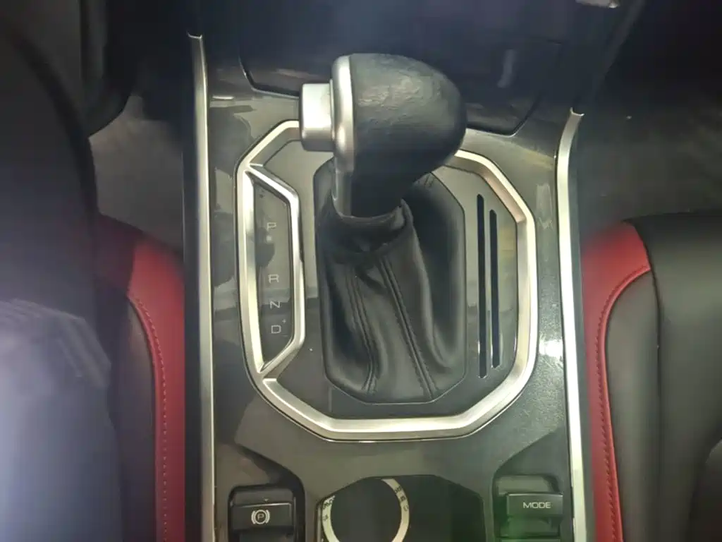 Фото 14 - Haval H4