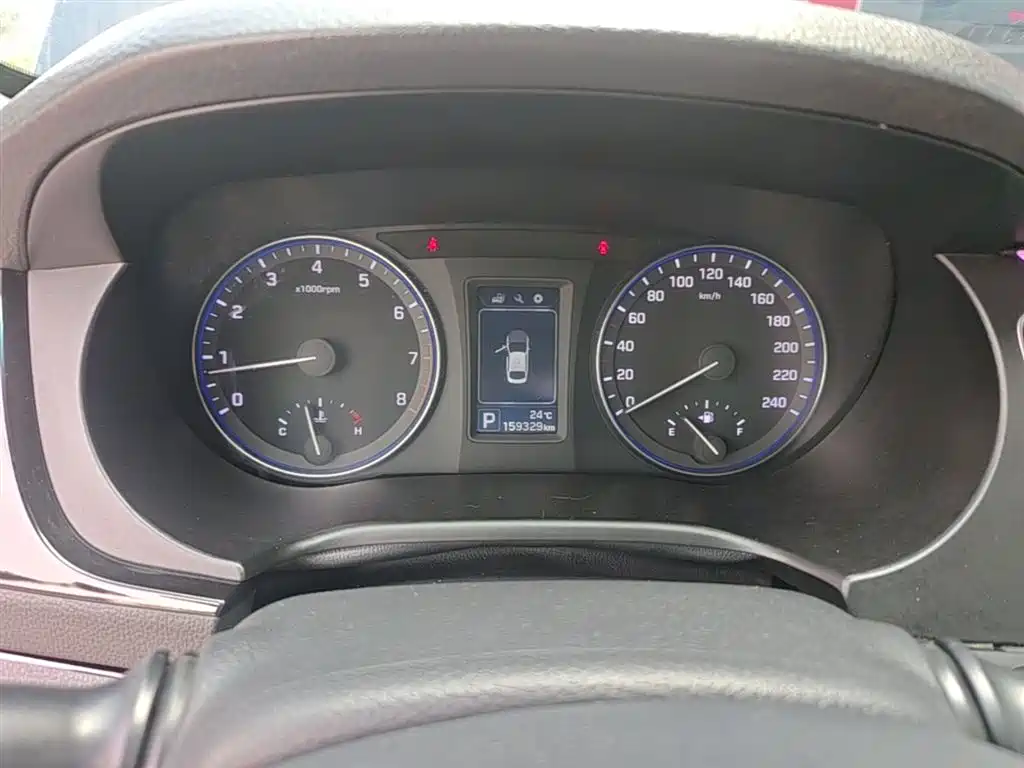 Hyundai Mistra 2014 1.8L Auto Smart GLS фото 12